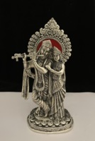 Nouvel arrivage, fabriqué à la main, en laiton, métal plaqué argent, sur pied, Radha Krishna avec Statue de Basuri pour la décoration de la maison et les cadeaux