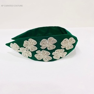 Bandeau bleu et or luxueux pour filles femmes perles de Style turban traditionnel perles orné à la main bandeau de démarrage doré - Product Image 5