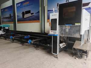 Machines de découpe laser à tube CNC de vente d'usine 1500W 3000W Machine de découpe laser à fibre métallique CNC - Product Image 2