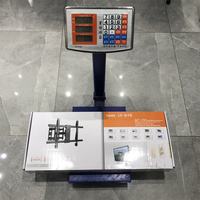 Soporte de TV de movimiento completo de diseño único Vesa 600mm * 400mm Montaje de TV giratorio Traje 32-75 pulgadas LED LCD TV