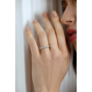 Bagues de mariage classiques en or blanc brillant avec des pierres brillantes pour cadeau - Product Image 4