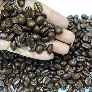 Granos de café tostado a precio barato Robusta de café de capital en DakLak Vietnam, procesamiento de amargo fuerte natural, sabor neutro - Product Image 1