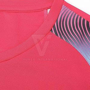 Maillot de gardien de but en polyester 100% personnalisé Vêtements de football d'équipe de vente en ligne de haute qualité disponibles en couleurs personnalisées - Product Image 3