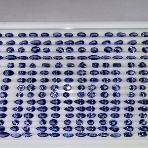 Piedra Preciosa Suelta de Tanzanita Grado AAA, Color Azul Violeta Natural, Forma Mixta, 350.00 Quilates, con Tratamiento Térmico, Certificado IGI - Product Image 3