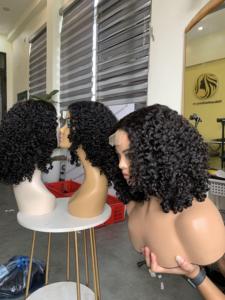 วิกผมเวียดนามแบบใส HD Lace Front แบบสั้น 2*6  แสกกลาง  จัดเรียงเกล็ดผม  แบบหยิกยุโรป  พร้อมต่อผม - Product Image 4