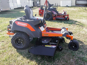Cortadora de Césped Husqvarna Z254F Edición Especial de 54 Pulgadas con Giro Cero, Motor Kawasaki V-Twin de 23 HP, con Arañazos y Abolladuras, en Venta - Product Image 6