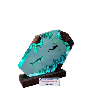 Top Produit Baleine Diver Ornement De Bureau Art Installation En Bois Massif Résine Lampe Cadeau D'anniversaire Du Vietnam Pour Les Grossistes - Product Image 1