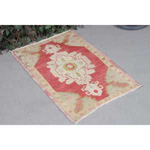 Tapis turc vintage 1,9x2,7 pieds, tapis persan en laine rouge - Product Image 2