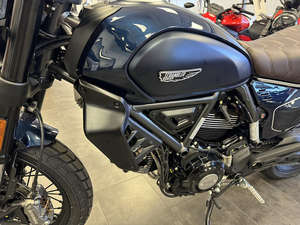 Offres Exceptionnelles 2025 Ducati Scrambler Nightshift Nouvelles Motocyclettes - Product Image 4