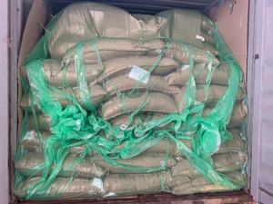 Grano de Café Verde/Rojo ROBUSTA de Vietnam, NUEVA Cosecha, Gran Venta, Sabor Clásico a Mocha, Grano de Café de Etiopía, Precio al por Mayor, Éxito de Ventas - Product Image 3