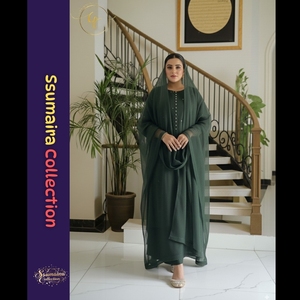 Ssumaira Collection Khadinet 3 pièces robe brodée Anarkali couleur vert émeraude-tenue pakistanaise de luxe - Product Image 3