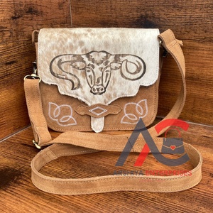 Femmes Tan véritable daim cuir botte point sacs à bandoulière pour femmes cheveux occidentaux sur peau de vache Laser gaufrage sacs à main de créateur - Product Image 1