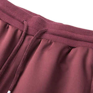 Ensemble de survêtement complet avec tissu doux et ajustement flexible pour le sport, la remise en forme et le confort quotidien - Product Image 4