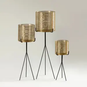 Meilleure vente fil de fer décor métal fleur planteur vase articles artisanaux pour bureau maison jardin décoration produit de haute qualité - Product Image 3