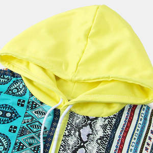 เสื้อฮู้ดสไตล์คลาสสิกสำหรับความสบายและการพักผ่อนในชีวิตประจำวันมีฮู้ดน้ำหนักเบาพร้อมแปรงภายในเพื่อเพิ่มความอบอุ่น - Product Image 3