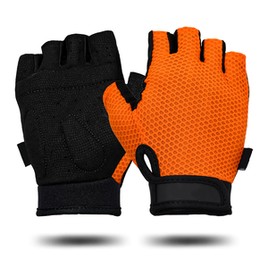 Gants de cyclisme pour hommes disponibles en tarif de gros gants de cyclisme pour hommes confortables et respirants entièrement personnalisés avec légèreté - Product Image 1