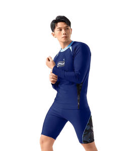 ชุดว่ายน้ำแขนยาวสองชั้นสำหรับผู้ชายผ้าไนลอน-ผ้าสแปนเด็กซ์ผสมน้ำพิมพ์ลายกันน้ำดีไซน์สหรัฐอเมริกา - Product Image 1