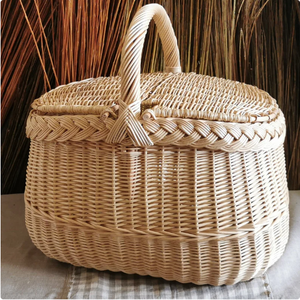 Panier de pique-nique avec couvercle et poignée, panier en saule vintage de fabricant vietnamien - Product Image 4