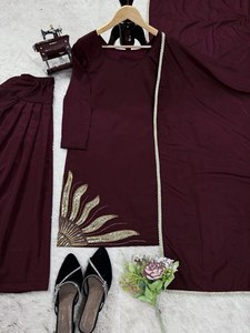 Conjunto de traje de seda crepé pakistaní indio del sur de Asia con Dupatta de encaje hecho a mano | Salwar étnico listo para usar para boda y fiesta - Product Image 4