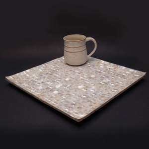 Grand plateau de service décoratif pour vadrouille avec design de luxe, parfait pour les fêtes, les mariages et l'hôtellerie. - Product Image 1