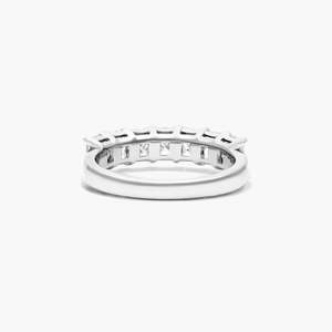 Anillo de Diamantes con Corte Radiante de Siete Piedras - Product Image 3
