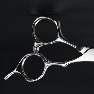 Venta al por mayor de 6,0 pulgadas de pelo profesional tijeras de estilista Ultra afiladas de acero inoxidable tijeras de corte de pelo para diestros 28 dientes de pelo - Product Image 3