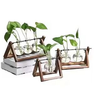 กระถางต้นไม้แก้วแขวนผนังพร้อมขาตั้งไม้  ตกแต่งด้วยไม้ธรรมชาติ  แจกันแก้วดีไซน์หรูสำหรับวางบนโต๊ะ - Product Image 6