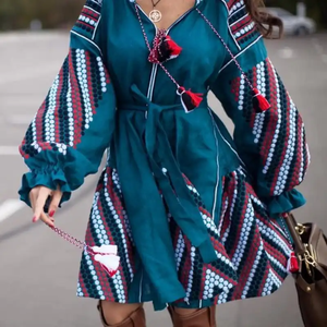 Nouvelle Robe Longue Maxi pour Femme, Style Plage et Soirée, Broderie Ucraine, Volants Décoratifs, Couleur Unie, Idéale pour les Vacances et la Saison Automne - Product Image 3