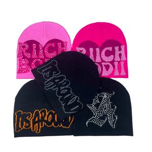 Gorro de punto de moda 2025 con diamantes de imitación para ciclismo al aire libre, gorros monocromáticos de Jacquard con letras cálidas, gorro de tendencia callejera Hip-Hop - Product Image 4