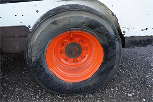 Boissonneuse à roues d'occasion 2020 BOBBCAT S550 EPA CE ISO CERTIFICATED Skid Steer avec moteur diesel Bonne condition - Product Image 5