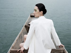 Prix de gros Ensemble de vestes pour femmes Black & White Labels personnalisés Vera Shirt Jacket Lustrous Twist Blend Whiteant Fournisseur du Vietnam - Product Image 4