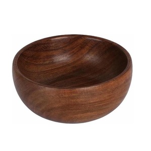 Cuencos Redondos de Madera de Diseño Exclusivo con Acabado Natural para Servir Aperitivos y Comida en la Mesa de la Cocina - Product Image 3