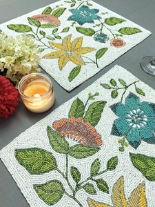 Manteles Individuales Cuadrados de Vidrio Verde con Borde Blanco, Cuentas de Vidrio Decorativas, Manteles Individuales de Cuentas de Vidrio - Product Image 3