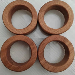 Rond de serviette classique Design unique en bois avec perles Support de tissu de meilleure qualité pour les mariages de décoration de la maison - Product Image 1