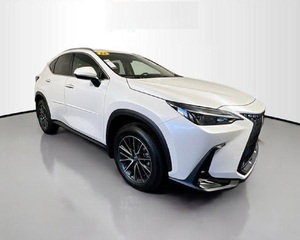 SUV Premium NX 250 2025 Usado de Buena Calidad, 8 Velocidades, Tracción Delantera - Product Image 1