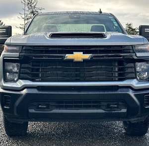 2024 Silverado 3500HD Work Truck Cabina Regular Izquierda 4WD Automática Cuero Oscuro R19 Techo Solar Euro IV 5 Airbags Eléctrico - Product Image 2