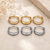 Vente en gros Titane ASTM F136 16G Double anneau à fermoir articulé avec zircone cubique plaqué or, tendance mariage, pour nez, septum, daith, hélix, tragus
