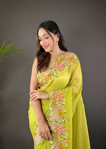 Saree en soie brillante douce de créateur à la demande avec travail de broderie Saree de vêtements de fête pour femmes pour l'approvisionnement mondial - Product Image 2