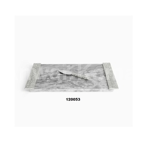 Planche à découper rectangulaire en marbre blanc à vendre avec poignée en métal doré décorative pour table de cuisine, hôtel et restaurant - Product Image 5