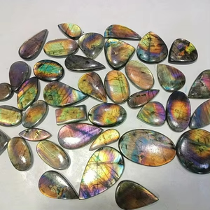 Cabochon de Labradorite Multi violet de haute qualité pierre précieuse en vrac naturelle pour la fabrication de bijoux poli et non traité - Product Image 1