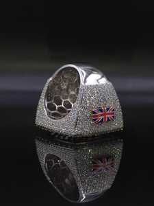 Colgante de lujo de plata de ley 925 con engaste pavé de moissanita VVS y micro pavé de diamantes, estilo hip hop, para fiestas. - Product Image 6