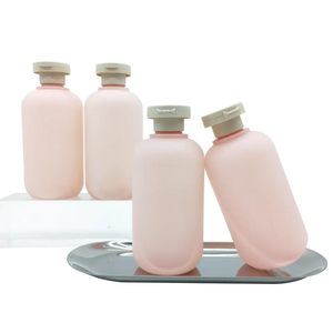 ขวดพลาสติกขวดแชมพูสำหรับสัตว์เลี้ยงพร้อมฝาปิดปรับแต่งได้จากผู้ผลิตในเวียดนาม - Product Image 1