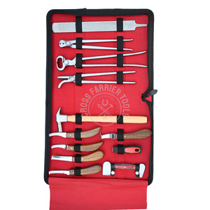 ชุดอุปกรณ์ตัดแต่งกีบม้าครบชุด ขนาด 15 นิ้ว ประกอบด้วย คีมตัดกีบ, ที่ดึงกีบ, ที่ย้ำกีบ, ตะไบกีบสองด้าน, ชุดมีดด้ามไม้ 5 แบบ และที่ขัด - Product Image 5