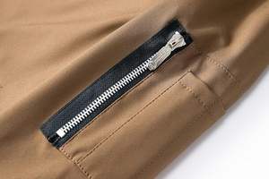 แจ็คเก็ตบอมเบอร์ขนแกะกันน้ำแบบกระดุมสองแถว ดีไซน์ใหม่สั่งทำพิเศษ ไซส์พลัส สำหรับฤดูหนาว พร้อมโลโก้แบบสั่งทำพิเศษแบบเย็บติด - Product Image 5