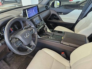 2023 Lexus LX 600หรู - Product Image 3