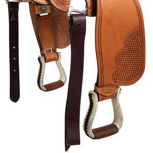 Selle occidentale exquise en cuir usiné à la main avec ensemble complet d'accessoires de selle de cheval - Product Image 2