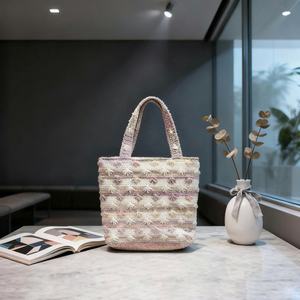 Sac en crochet tendance 2025 avec motif rayé pour usage quotidien - Idéal pour les sorties estivales des femmes - Product Image 6
