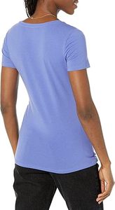 T-shirts pour femmes à col en V anti-boulochage en gros : Tissu 100 % coton durable pour les sports actifs ou le port quotidien décontracté - Product Image 2