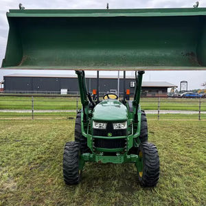 2018 JOHNN 4066M | Tractor agrícola Johnn e 4066M 4X4 a precio barato de venta - Product Image 1