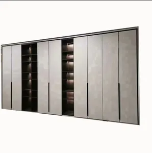 خزانة خشبية LM لغرف النوم والفنادق لتخزين الملابس معدنية مع باب متحرك من الخشب المقسَّى والزجاج والألومنيوم